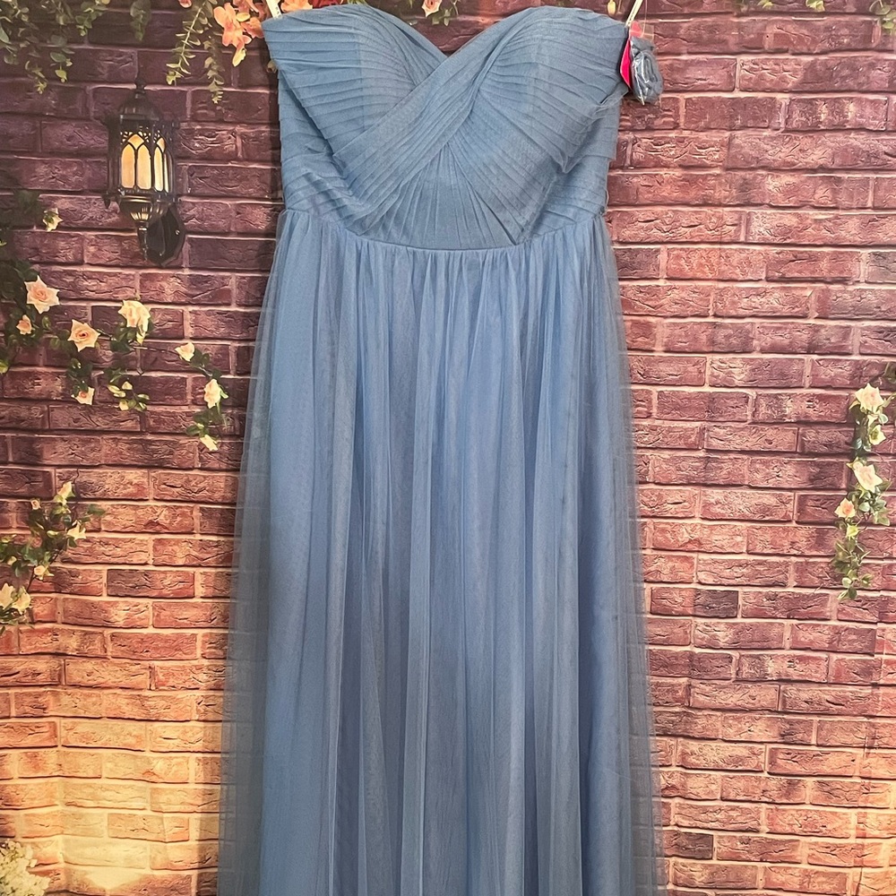 Elegant Blue Strapless Dress